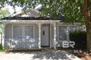 featured image of 706 Crystal Wells Ct N
