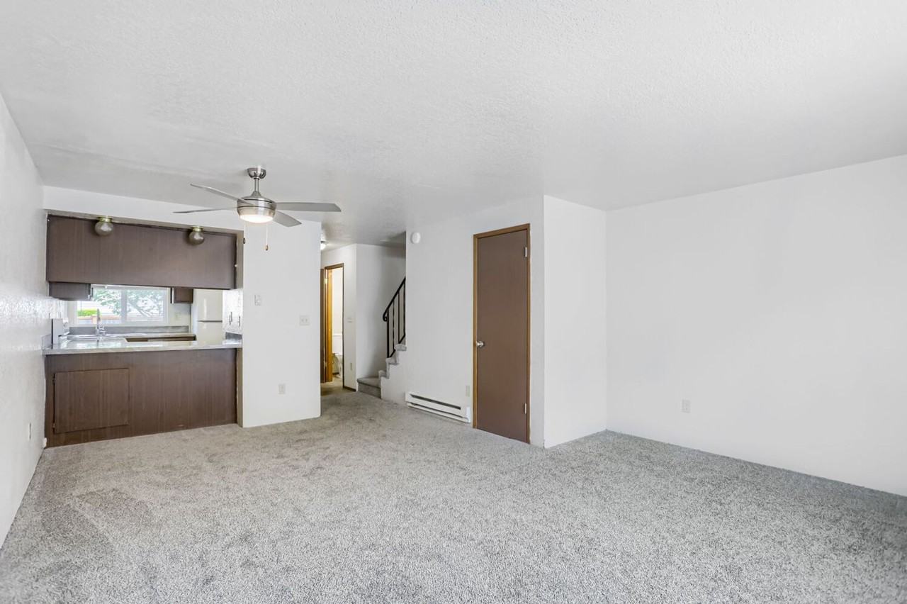 6911 Rainier Dr #3 - Photo 3 of 12