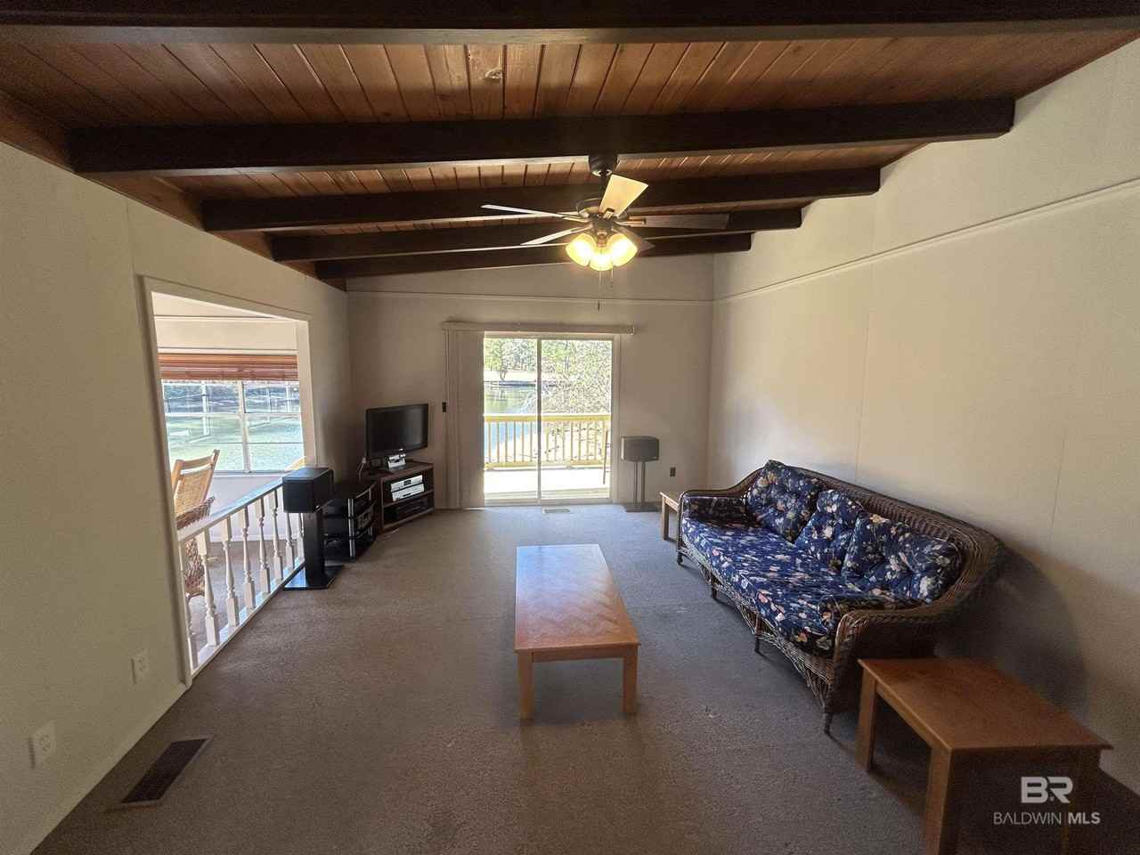 11656 Magnolia St - Photo 7 of 13