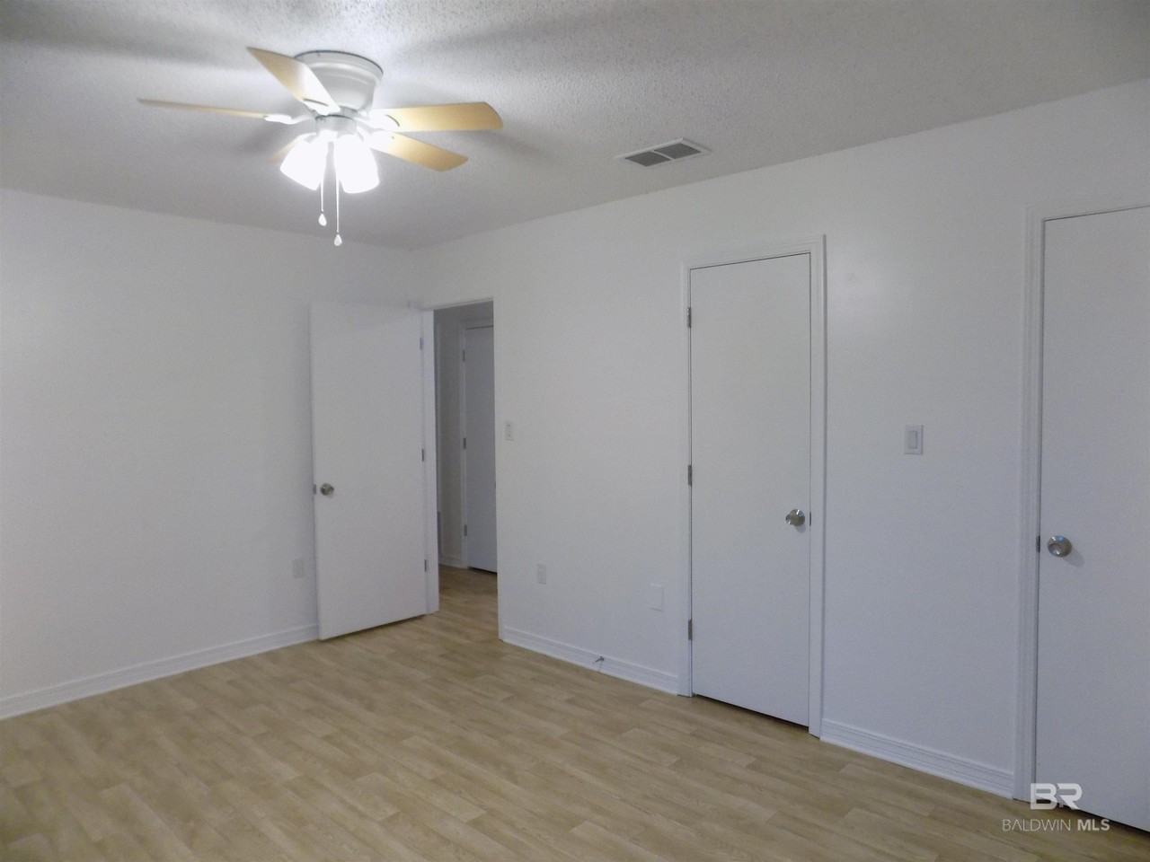 23266 Wilson Dr - Photo 7 of 20