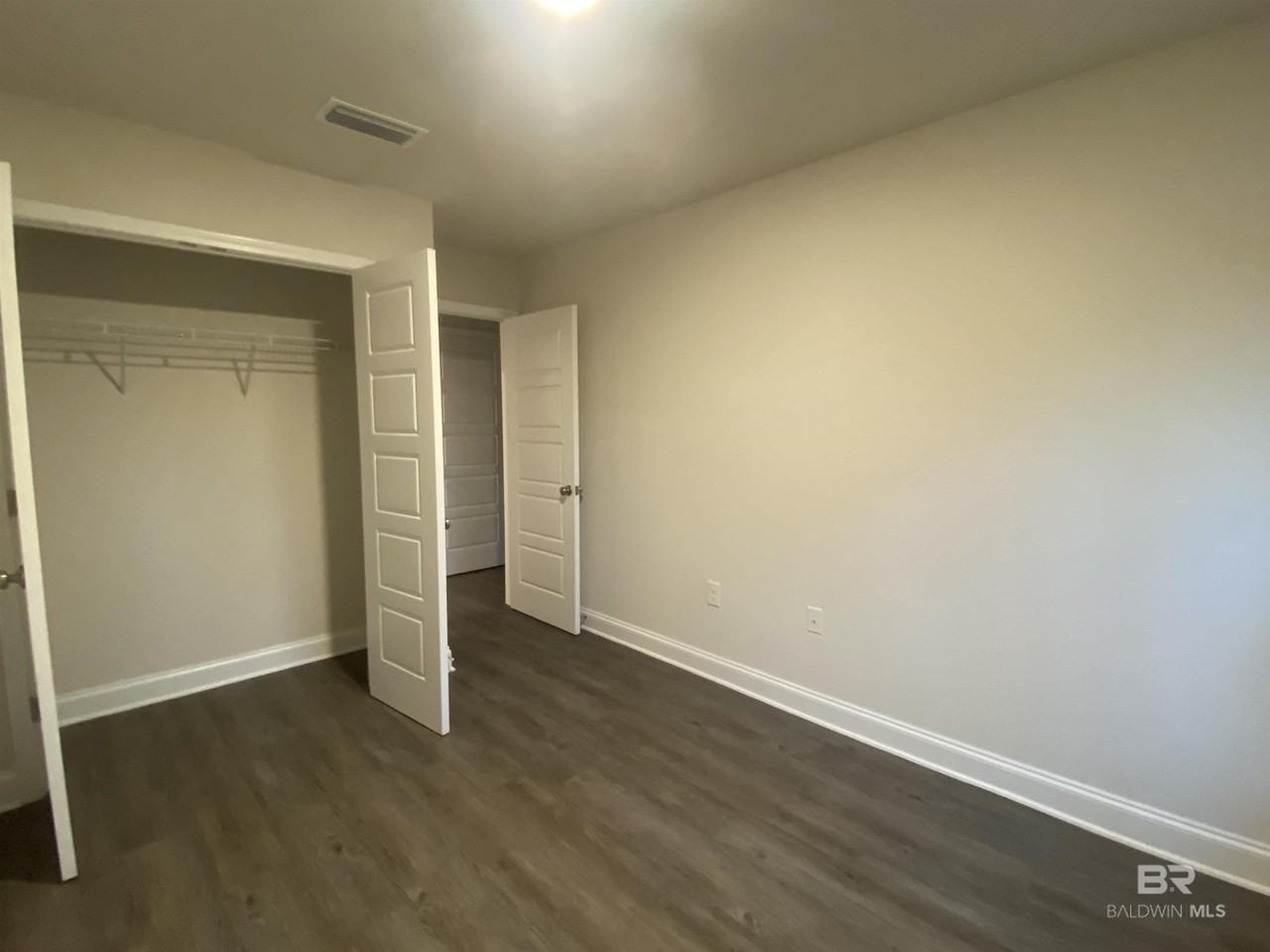 6677 Spaniel Dr - Photo 5 of 14