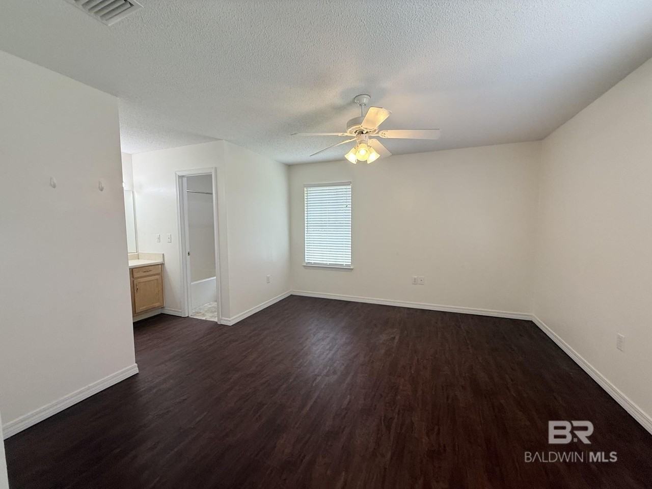 431 Hamilton Blvd - Photo 6 of 13