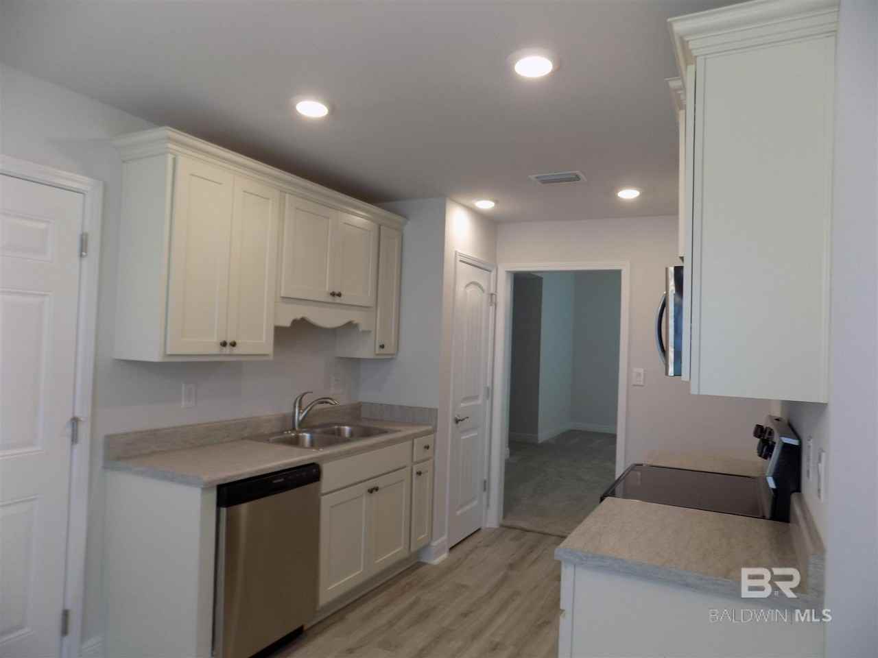 8843 Allay Ln - Photo 5 of 16