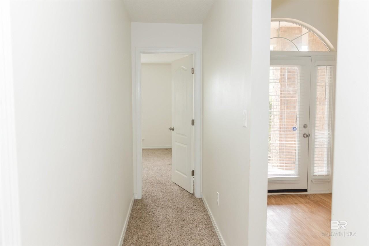 25759 Keldon Ct - Photo 7 of 31
