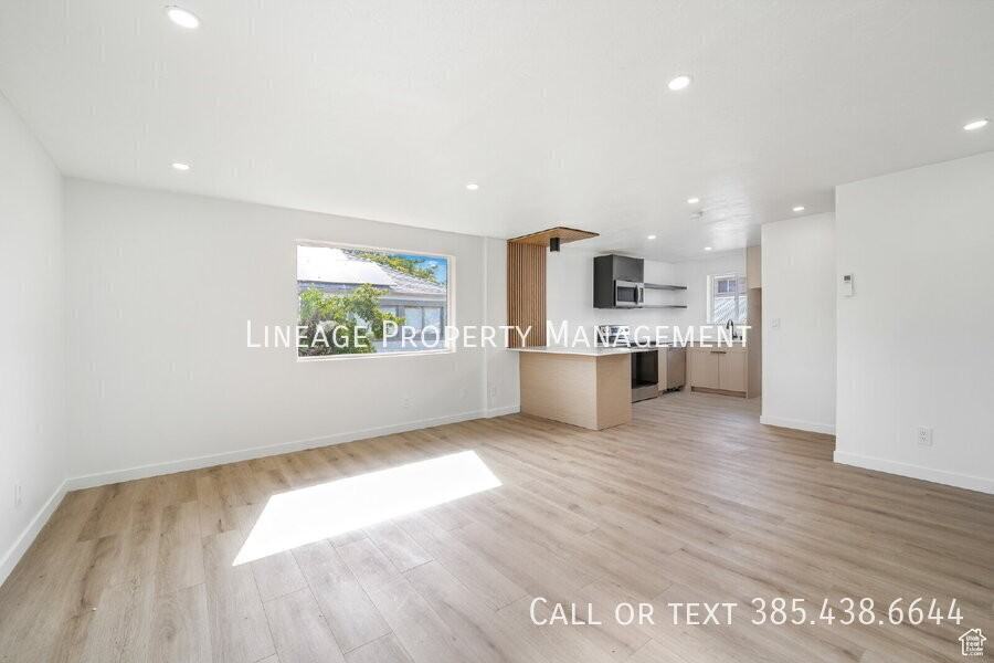 288 E Downington Ave