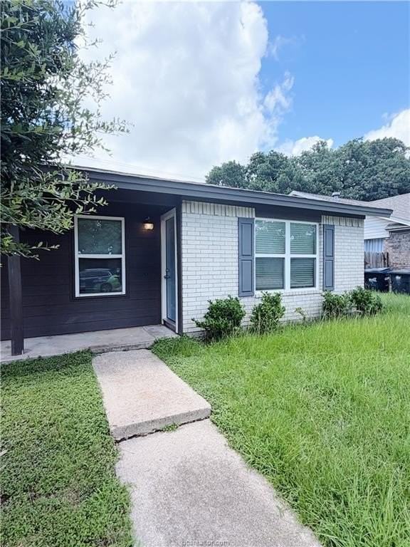 1207 Airline Dr - Photo 2 of 6