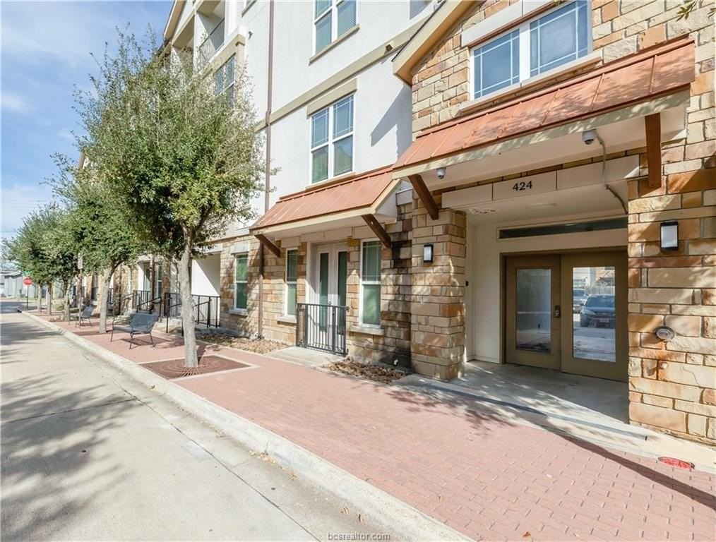 424 Tauber St #317 - Photo 4 of 24