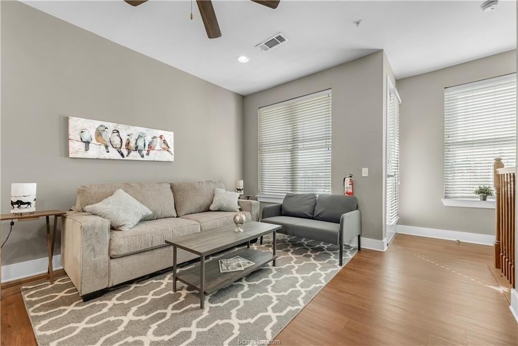 424 Tauber St #317 - Photo 7 of 24