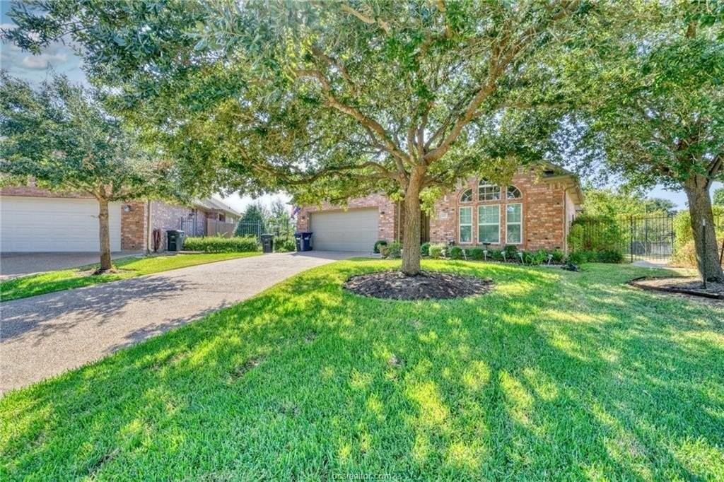 602 Clovis Ct - Photo 3 of 35