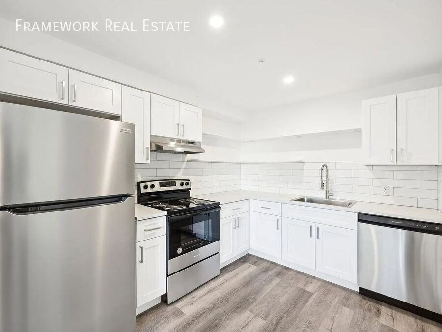 11800 E Colfax Ave #218 - Photo 2 of 50