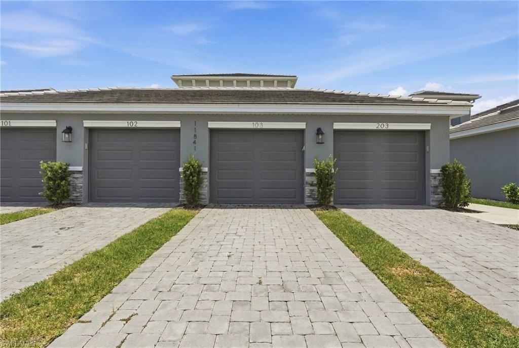 11841 Venetian Lagoon Dr - Photo 3 of 50