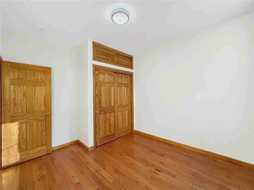2532 E 26th St #1 - Photo 5 of 11