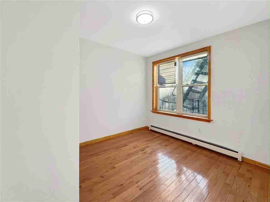 2532 E 26th St #1 - Photo 6 of 11