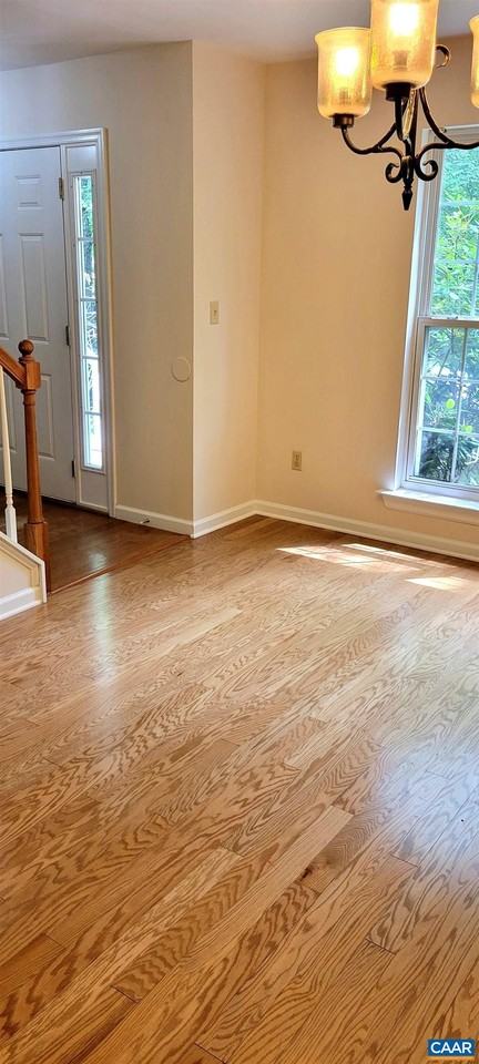 21 Stonewall Rd - Photo 4 of 48
