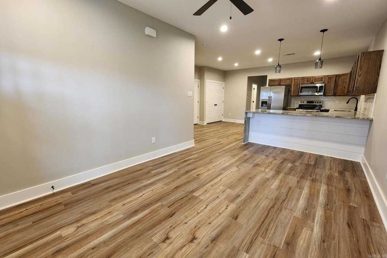 2312 Lavern St #2 - Photo 5 of 5