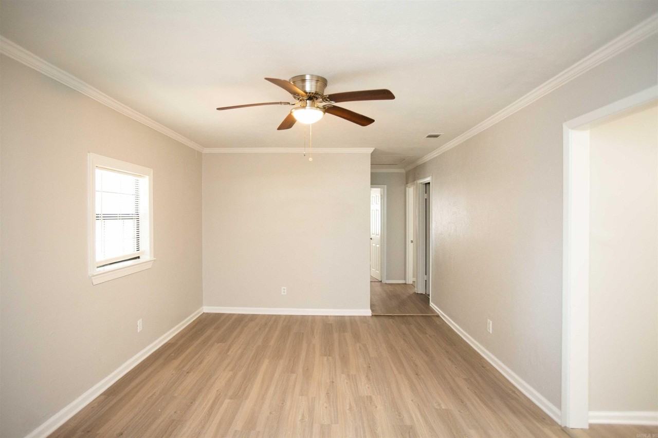 3804 Pine Cone Dr - Photo 3 of 24