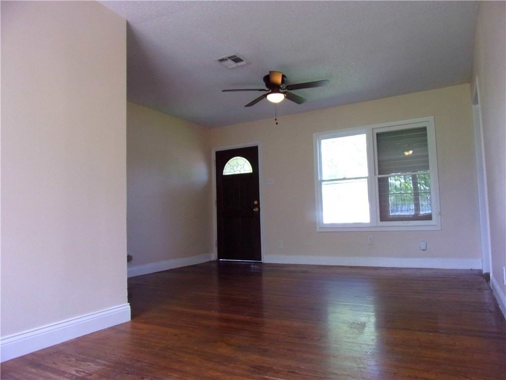 4434 Green Grove Dr - Photo 3 of 24