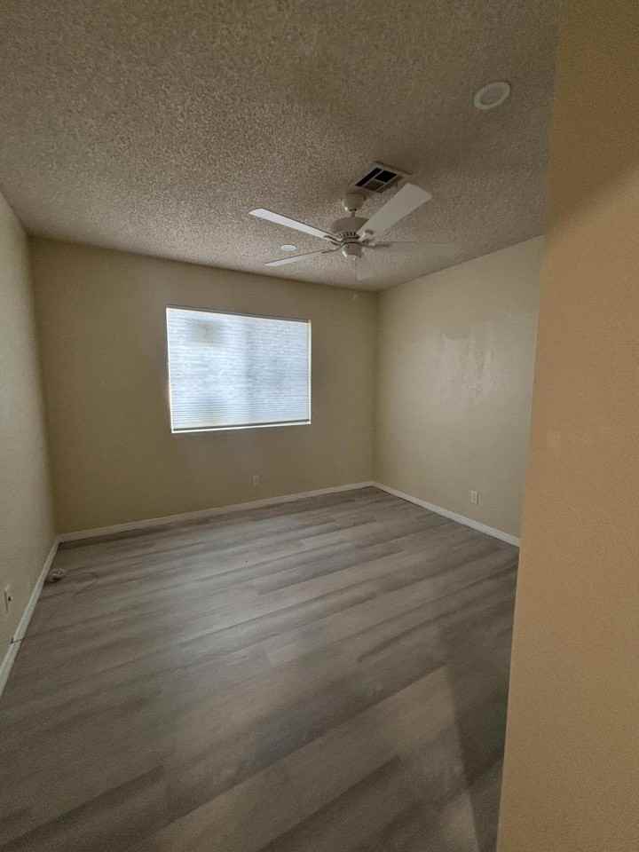69145 Baristo Rd - Photo 5 of 6