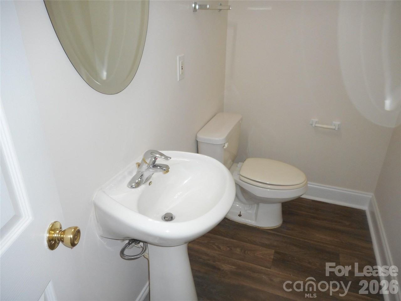 2421 Ryerson Ct - Photo 6 of 20