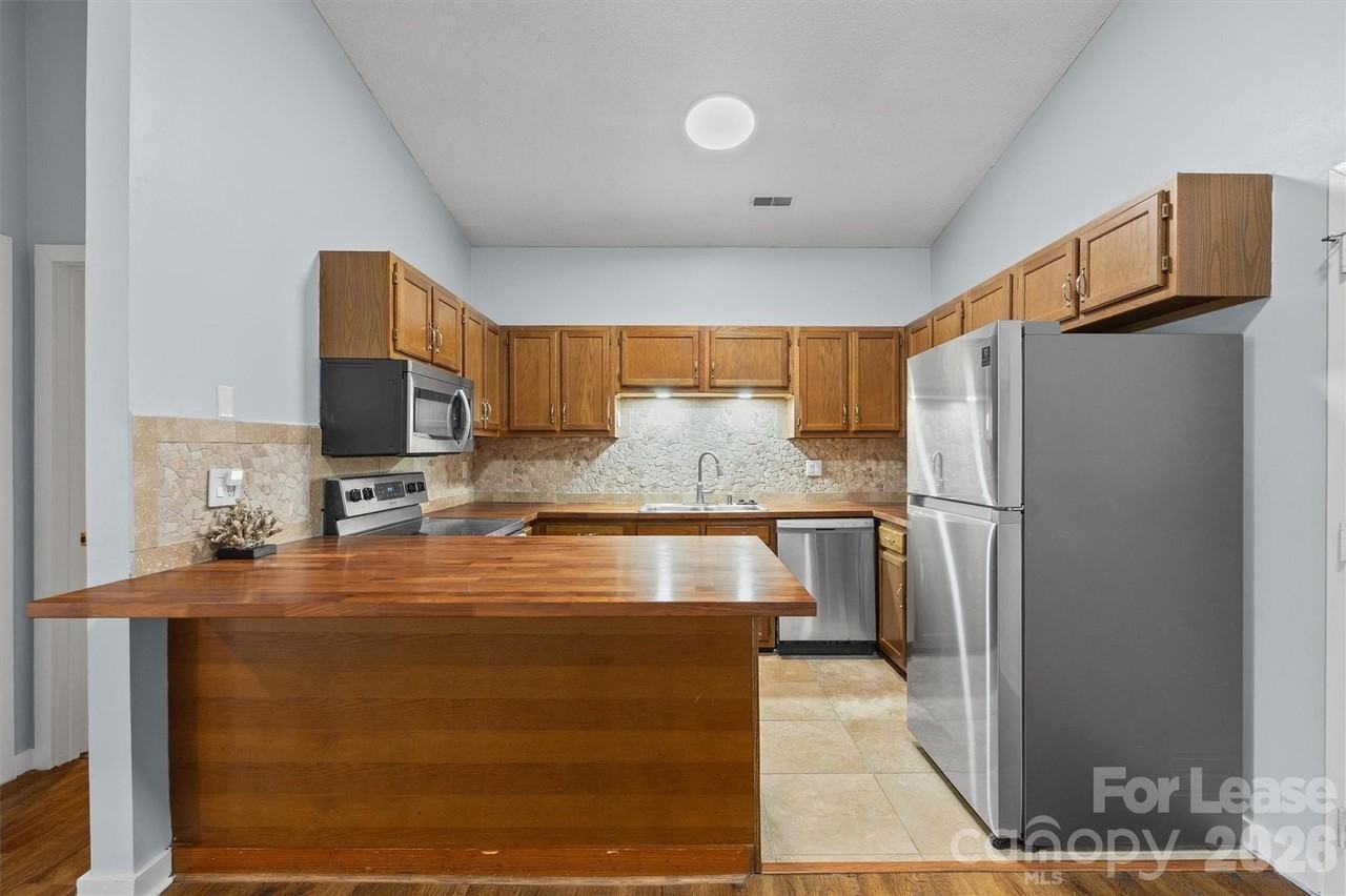 4130 Charlotte Hwy #L - Photo 5 of 26