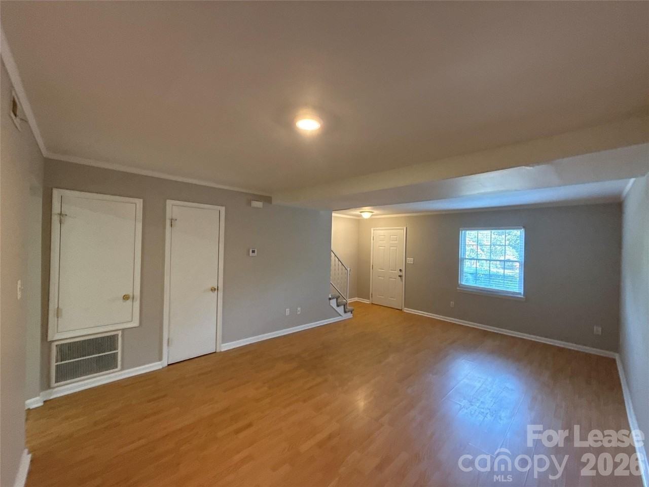 11016 Hunter Trail Ln - Photo 2 of 11
