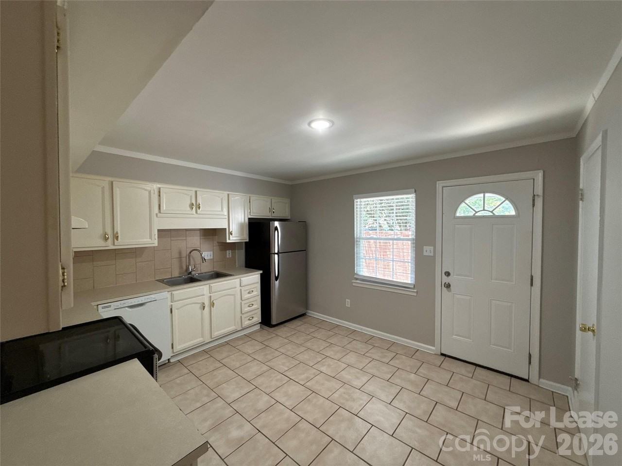 11016 Hunter Trail Ln - Photo 5 of 11
