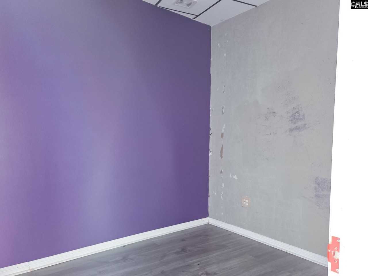2207 Decker Blvd - Photo 5 of 6
