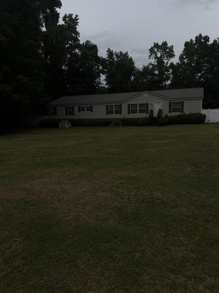 4809 N Highway 52