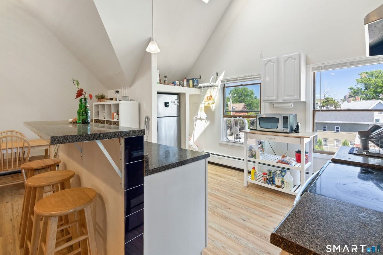 542 George St #A3 - Photo 6 of 22