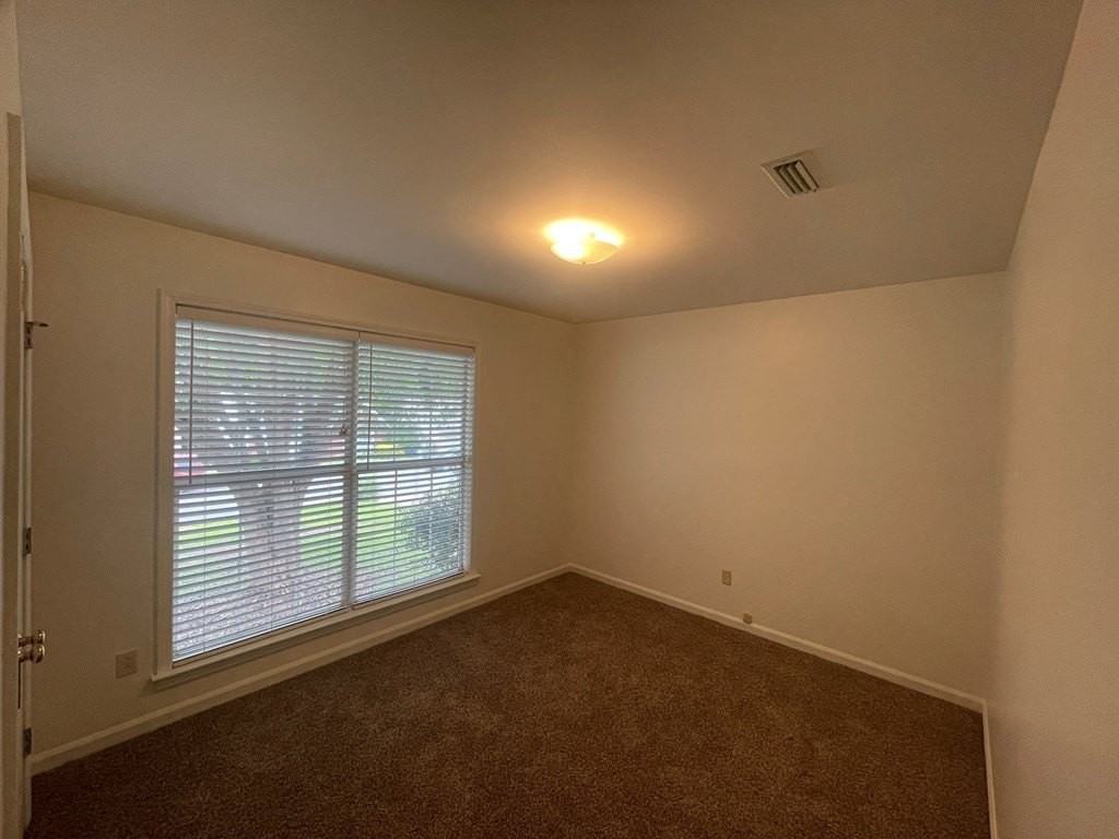 1311 Baywood Rd - Photo 6 of 14