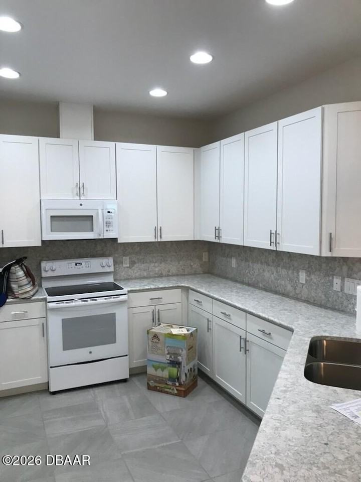 554 Lost Shaker Way - Photo 5 of 41