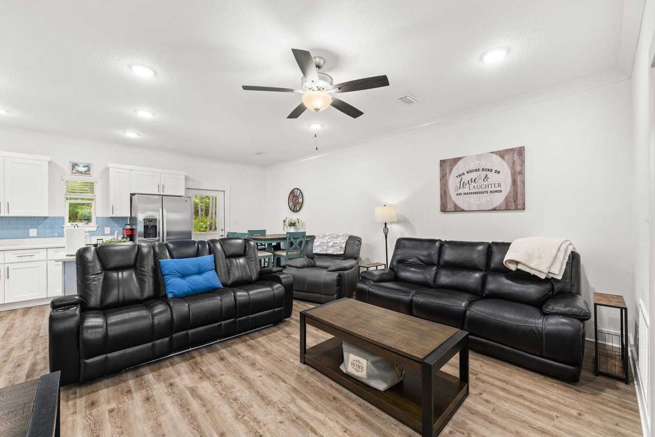 81 Date Palm Ln - Photo 7 of 35