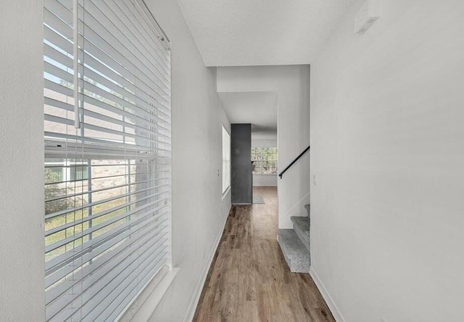 9756 Seafarers Way - Photo 2 of 38