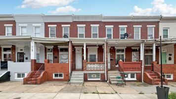 featured image of 439 N Robinson St #TH