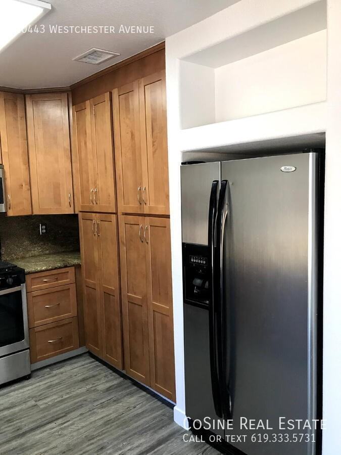 10443 Westchester Ave - Photo 4 of 14