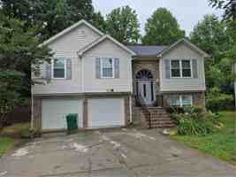 featured image of 2475 Meredith Walk