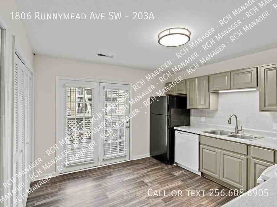 1806 Runnymead Ave Sw #203A - Photo 6 of 50