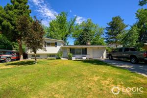 featured image of 1911 E Cecelia Cir