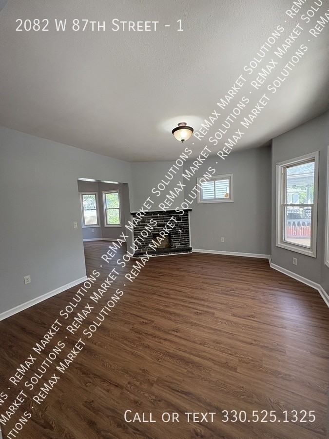2082 W 87th St #1 - Photo 2 of 12