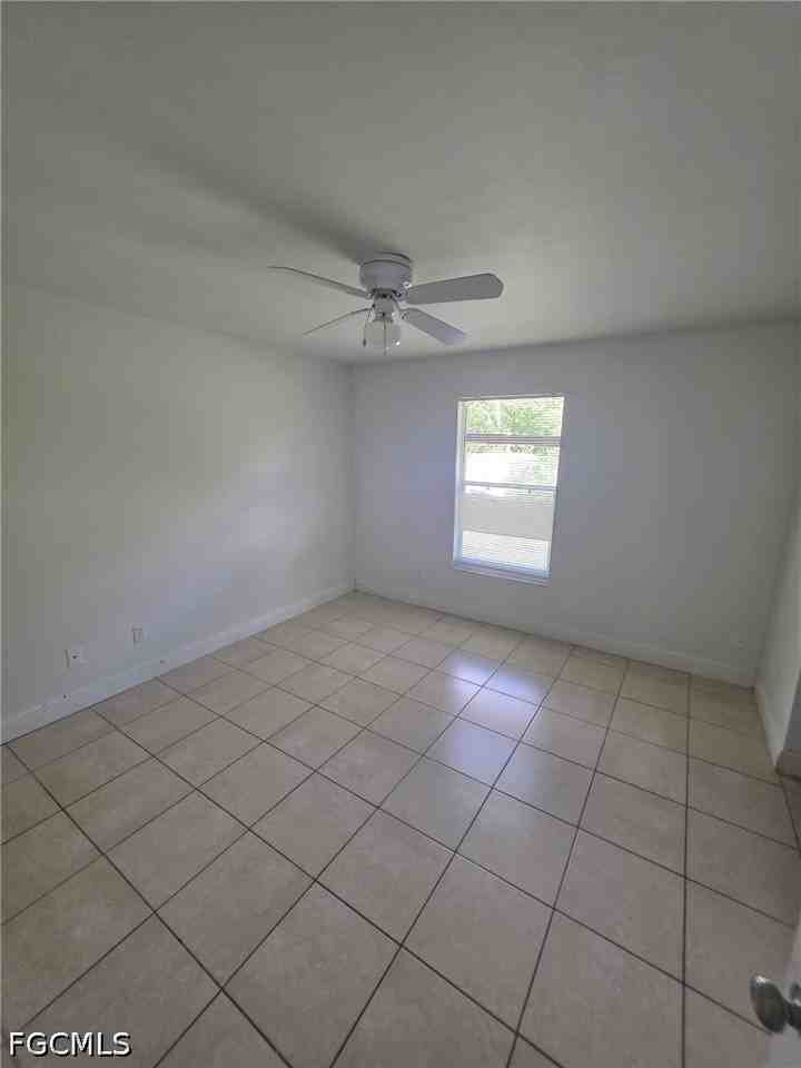 18569 Bartow Blvd - Photo 7 of 9
