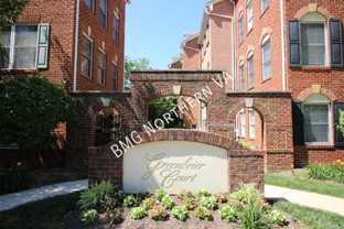 2304 N Greenbrier Ct #206 - Photo 1 of 1