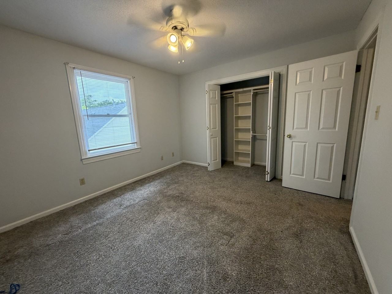 109 Oakmont Dr #55 - Photo 3 of 12