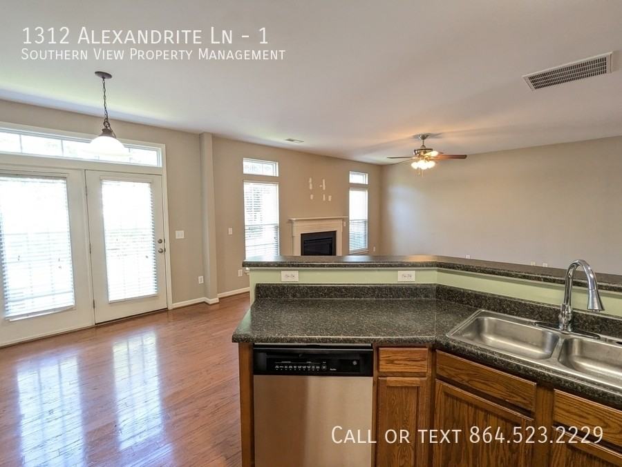 1312 Alexandrite Ln #1 - Photo 7 of 23