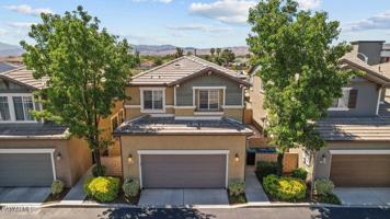featured image of 2658 Greenwood Ct
