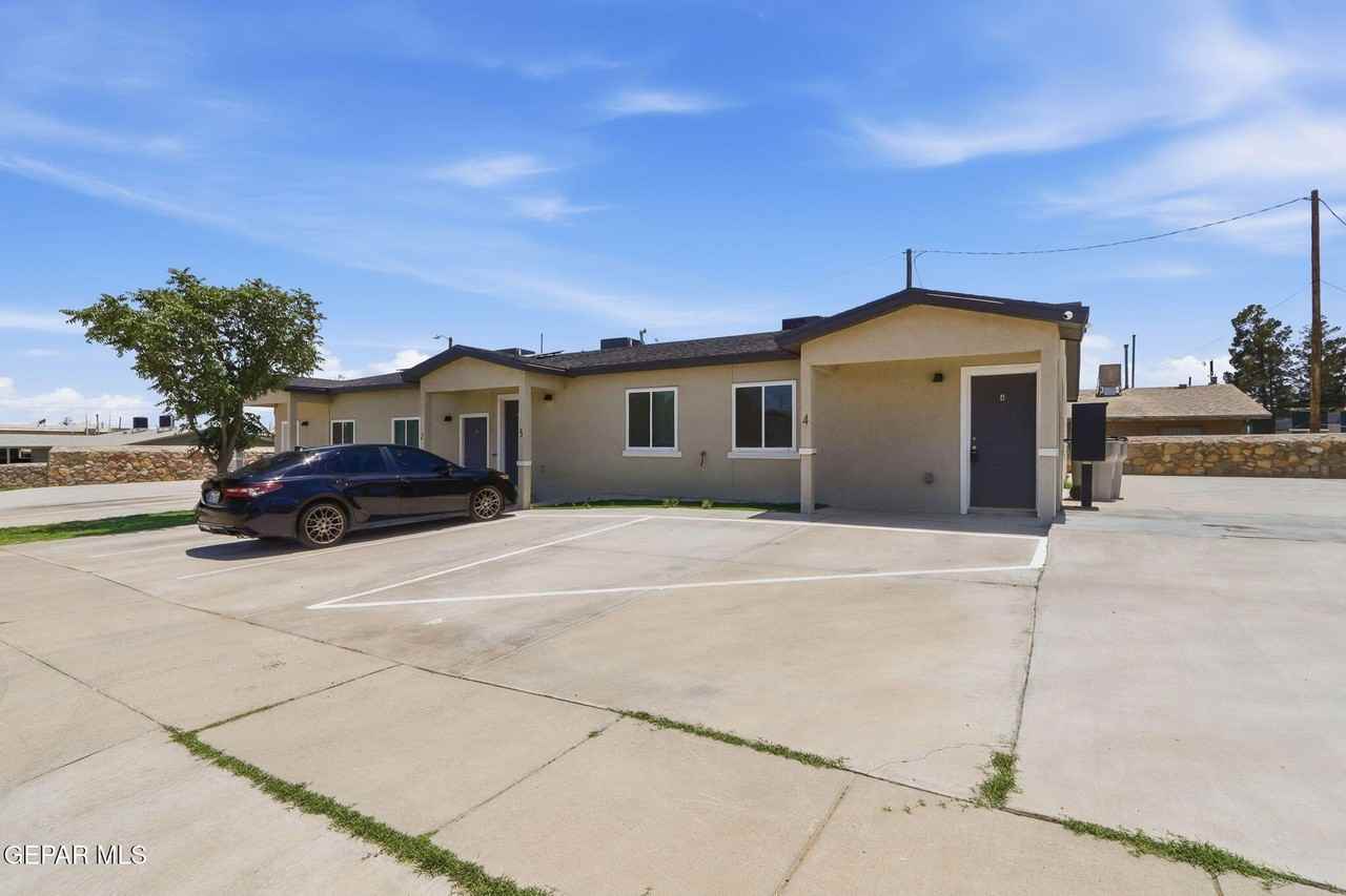 8761 Lawson St #4 - Photo 3 of 24