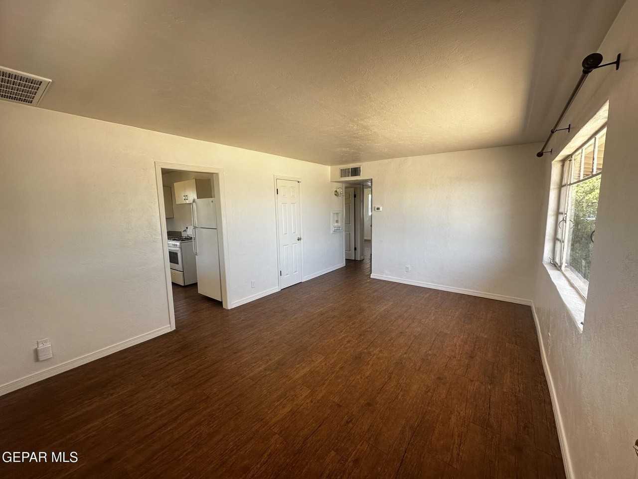 5116 Marie Tobin Dr - Photo 2 of 15