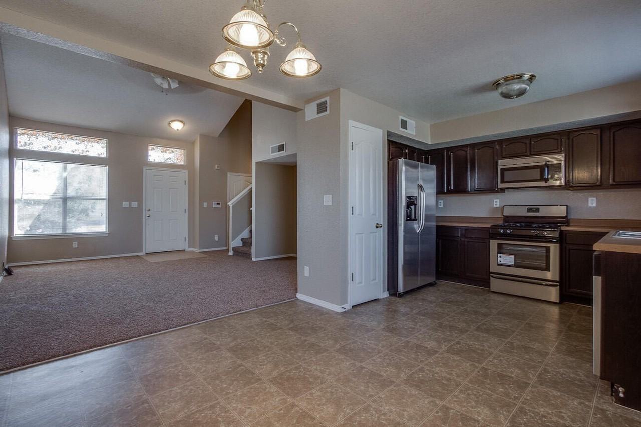14185 Tierra Halcon Dr - Photo 3 of 12