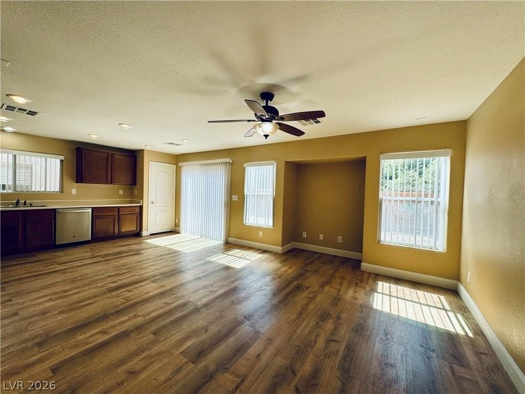 8617 Palomino Ranch St - Photo 7 of 27
