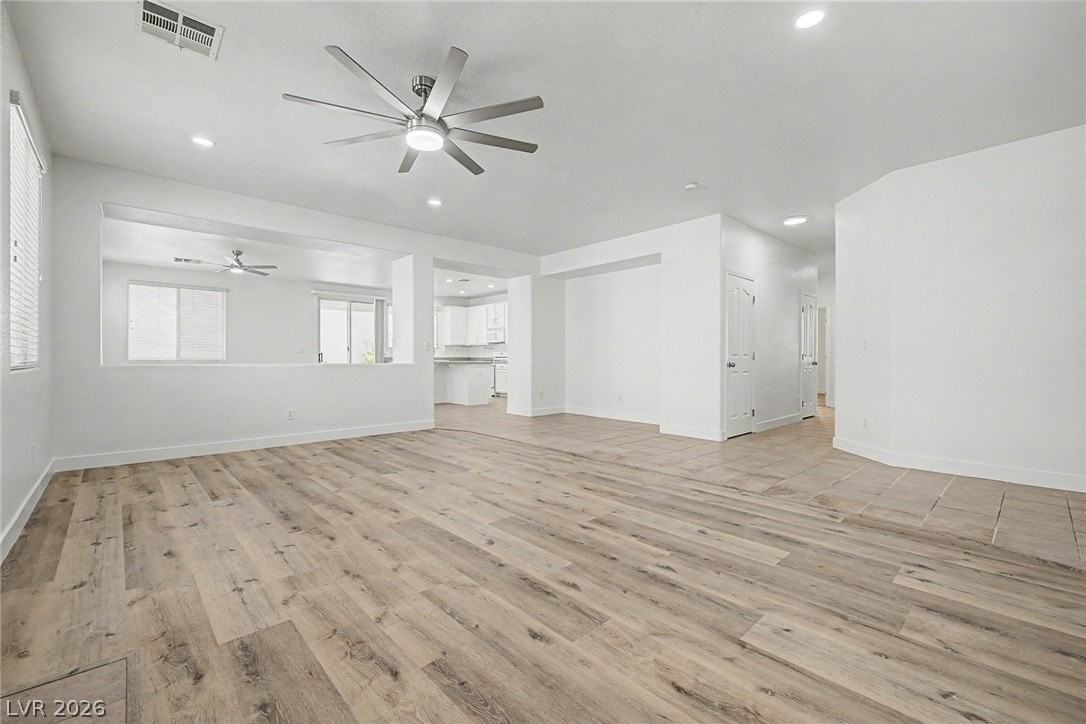 835 Entrada Ridge Ave - Photo 5 of 34