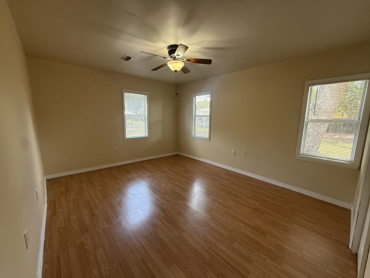617 Ohio Blvd #1 - Photo 6 of 9